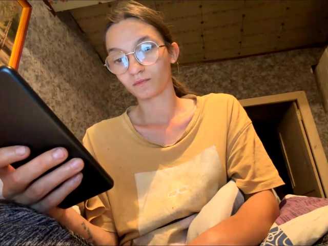 Evacrazys live cam on BongaCams