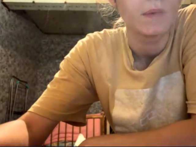 Evacrazys live cam on BongaCams