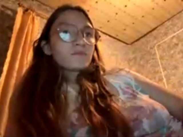 Evacrazys live cam on BongaCams
