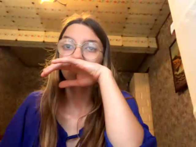 Evacrazys live cam on BongaCams