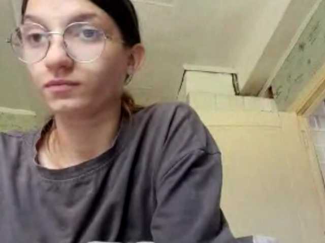 Evacrazys live cam on BongaCams