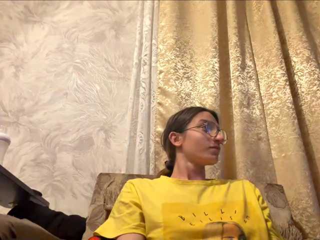Evacrazys live cam on BongaCams