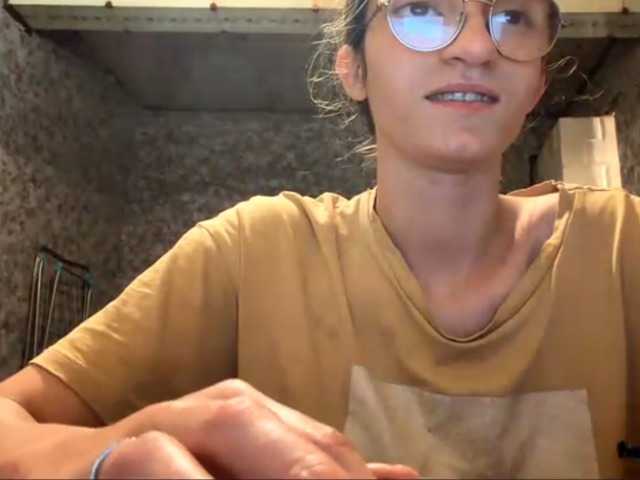 Evacrazys live cam on BongaCams