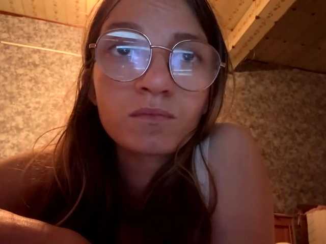 Evacrazys live cam on BongaCams