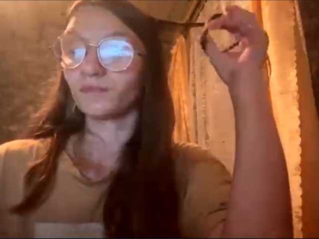 Evacrazys live cam on BongaCams