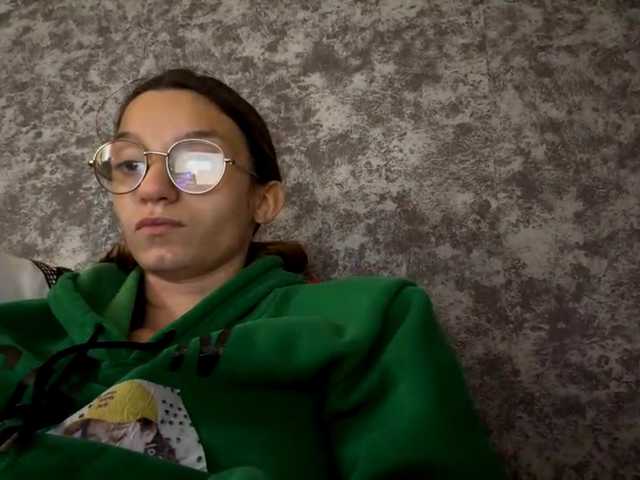 Evacrazys live cam on BongaCams