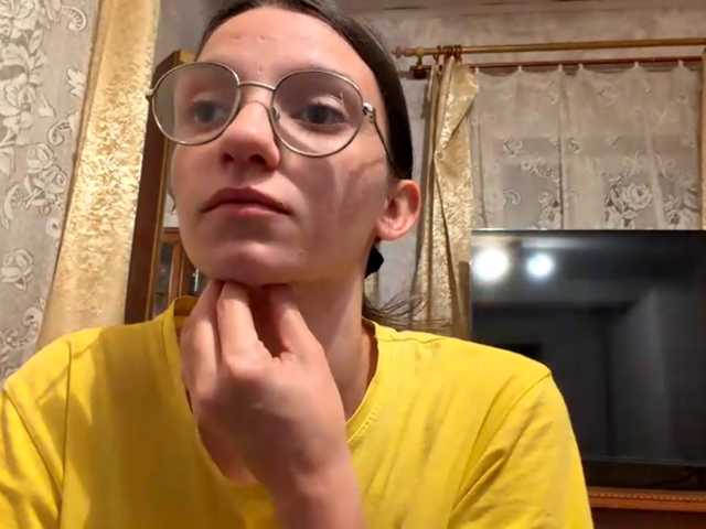Evacrazys live cam on BongaCams