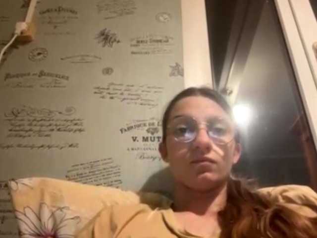 Evacrazys live cam on BongaCams