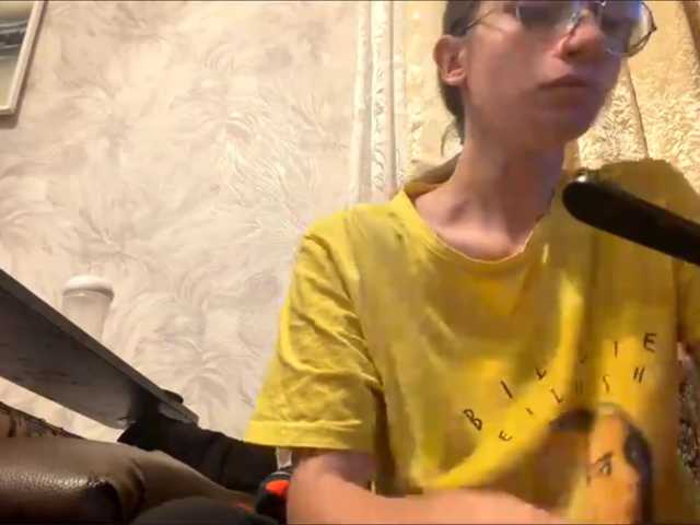 Evacrazys live cam on BongaCams