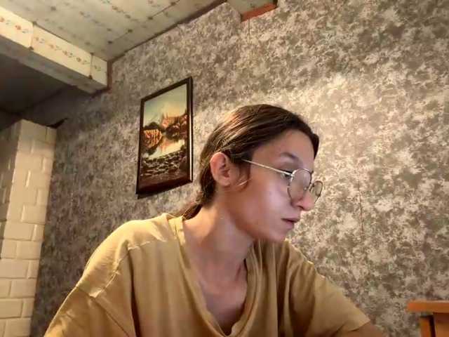 Evacrazys live cam on BongaCams