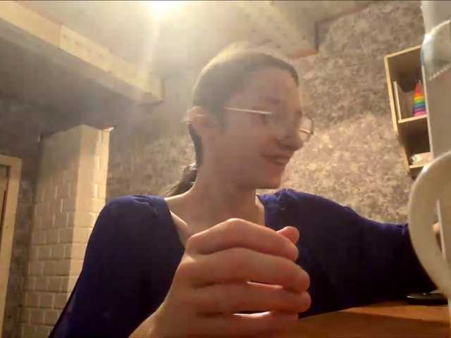 Evacrazys live cam on BongaCams