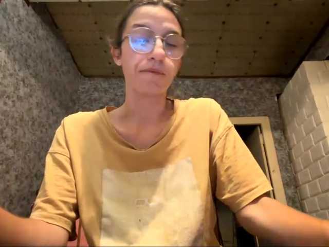 Evacrazys live cam on BongaCams