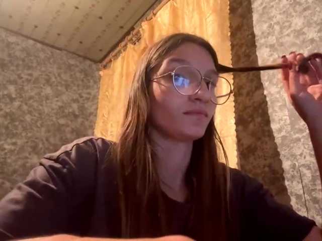 Evacrazys live cam on BongaCams