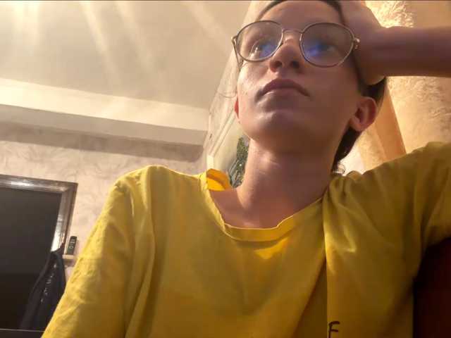Evacrazys live cam on BongaCams