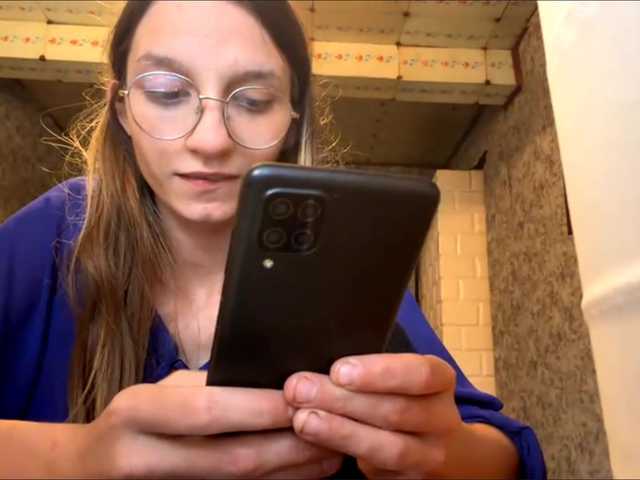 Evacrazys live cam on BongaCams