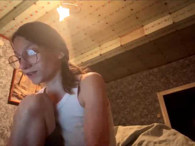 Evacrazys live cam on BongaCams