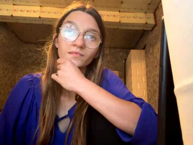 Evacrazys live cam on BongaCams