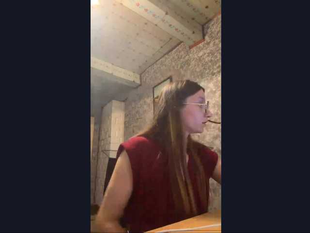 Evacrazys live cam on BongaCams