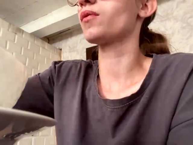 Evacrazys live cam on BongaCams