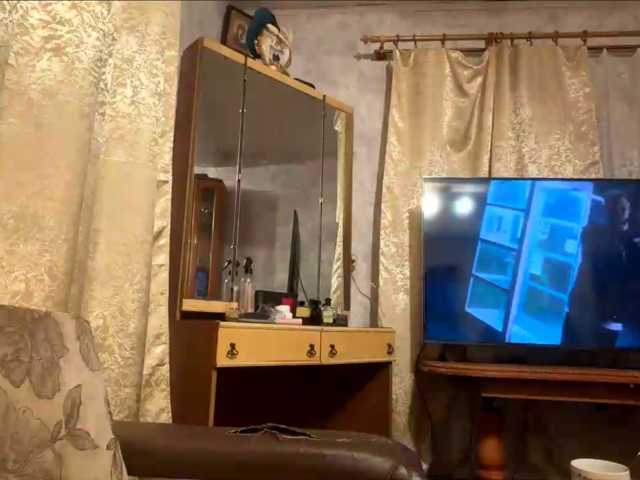 Evacrazys live cam on BongaCams