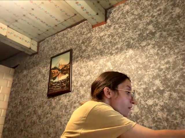 Evacrazys live cam on BongaCams