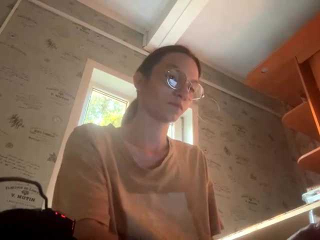Evacrazys live cam on BongaCams