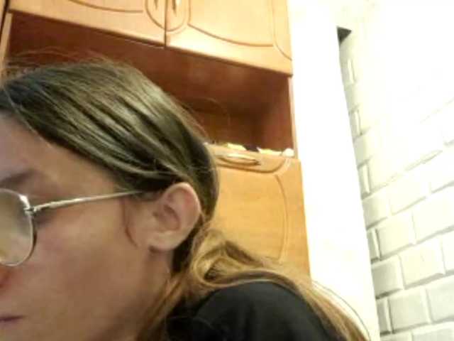 Evacrazys live cam on BongaCams