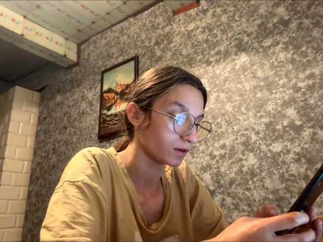 Evacrazys live cam on BongaCams