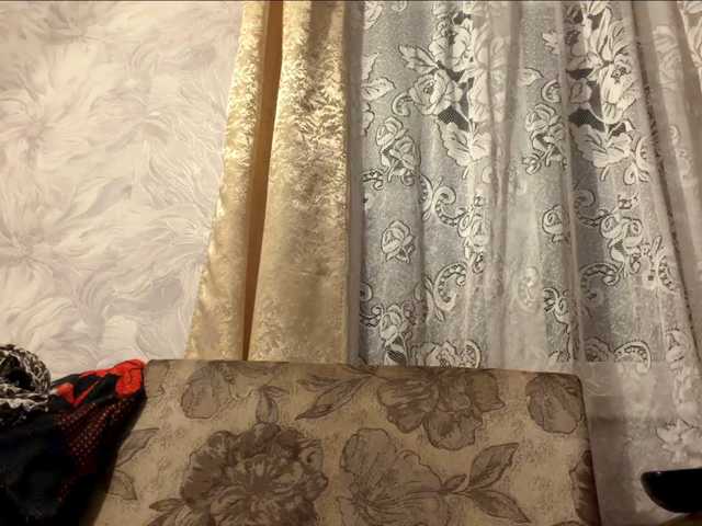 Evacrazys live cam on BongaCams