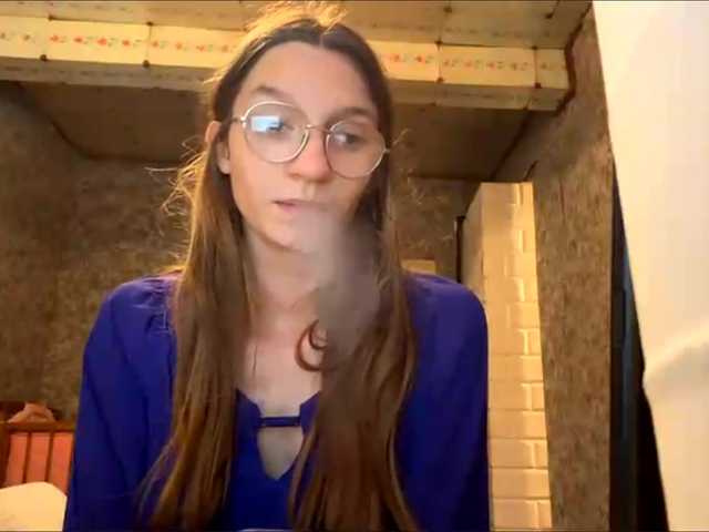 Evacrazys live cam on BongaCams