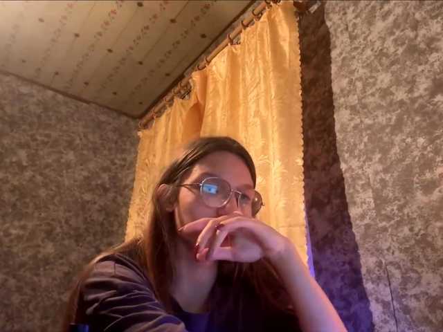 Evacrazys live cam on BongaCams