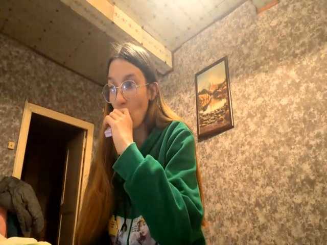 Evacrazys live cam on BongaCams