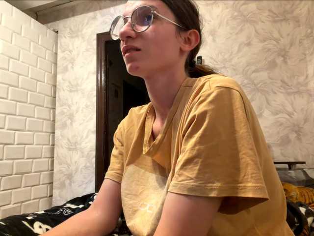 Evacrazys live cam on BongaCams