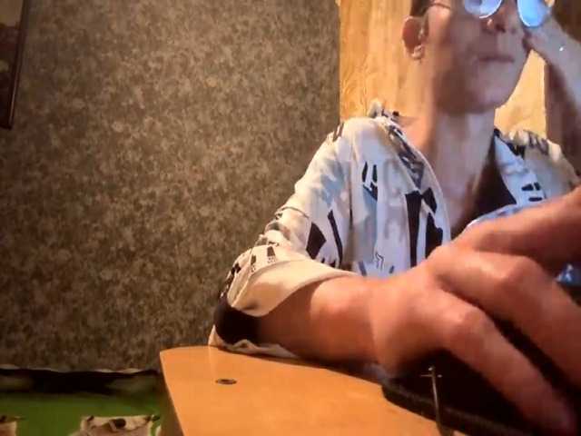 Evacrazys live cam on BongaCams