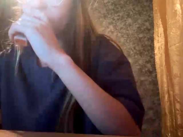 Evacrazys live cam on BongaCams