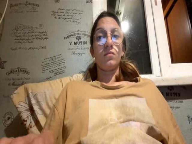 Evacrazys live cam on BongaCams