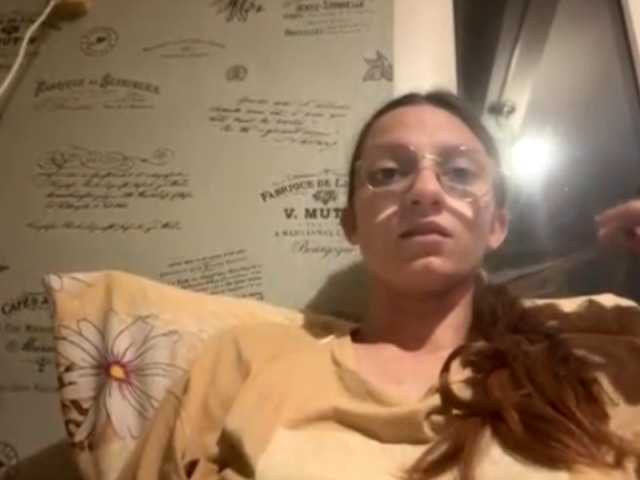 Evacrazys live cam on BongaCams