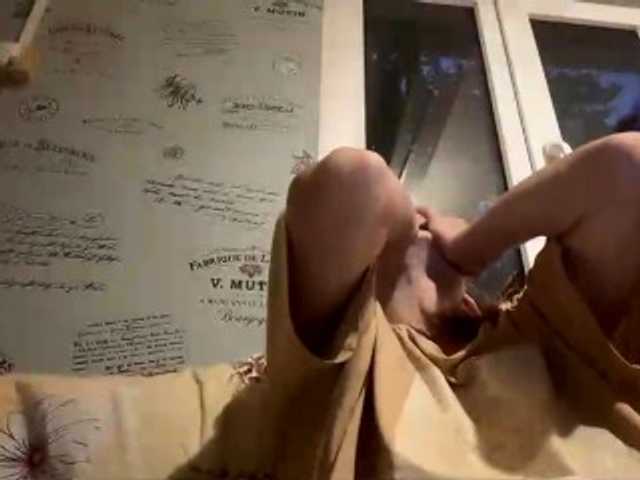 Evacrazys live cam on BongaCams