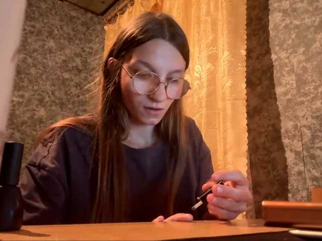 Evacrazys live cam on BongaCams