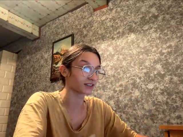 Evacrazys live cam on BongaCams