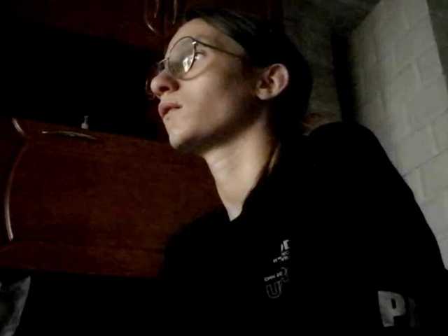 Evacrazys live cam on BongaCams