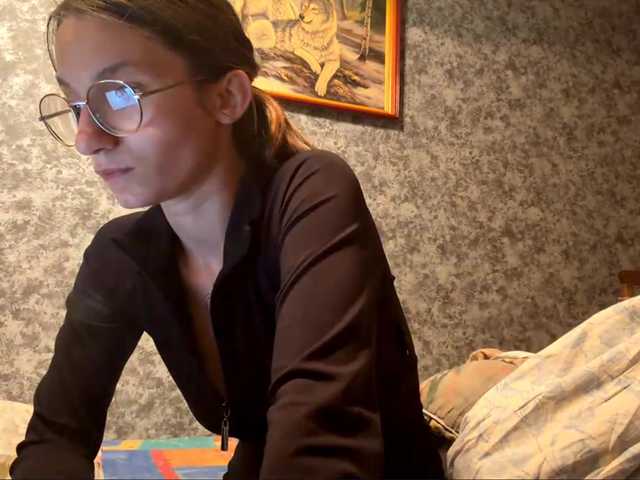 Evacrazys live cam on BongaCams