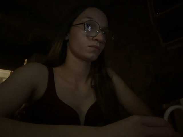 Evacrazys live cam on BongaCams