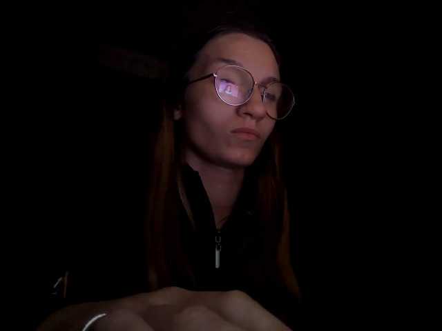 Evacrazys live cam on BongaCams