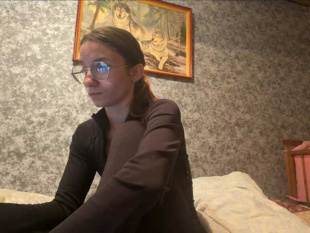 Evacrazys live cam on BongaCams