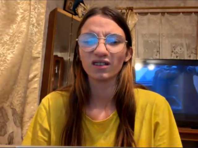 Evacrazys live cam on BongaCams