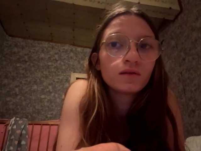 Evacrazys live cam on BongaCams