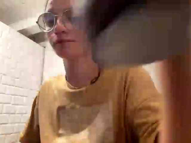 Evacrazys webcam