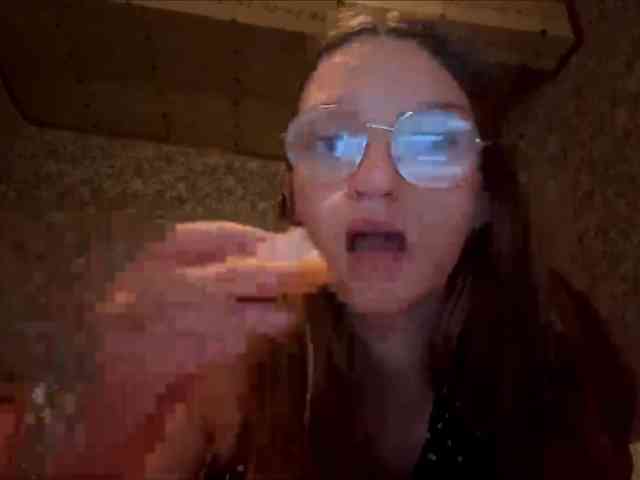 Evacrazys webcam