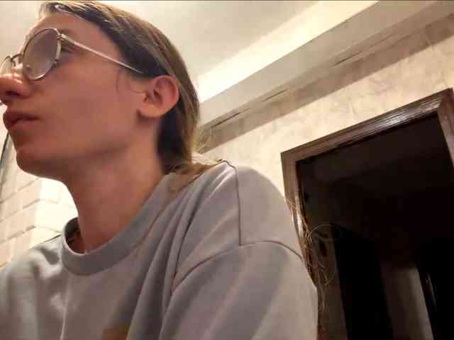 Evacrazys webcam